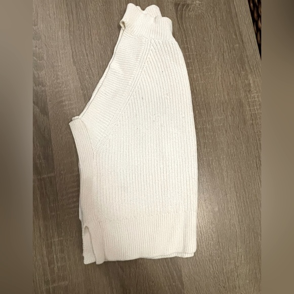 Wilfred crop top - Picture 1 of 3